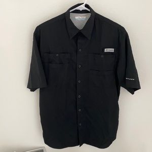 Men’s Columbia button down shirt